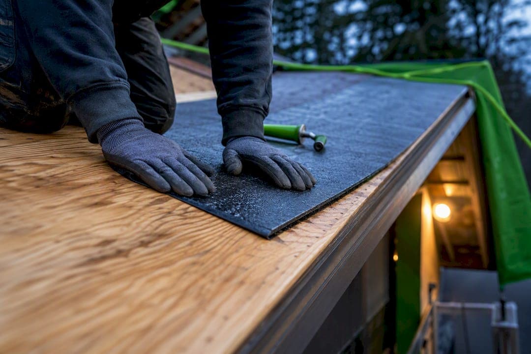 25°F Rule: When Homeowners Use Ice and Water Shield or Hire a Pro