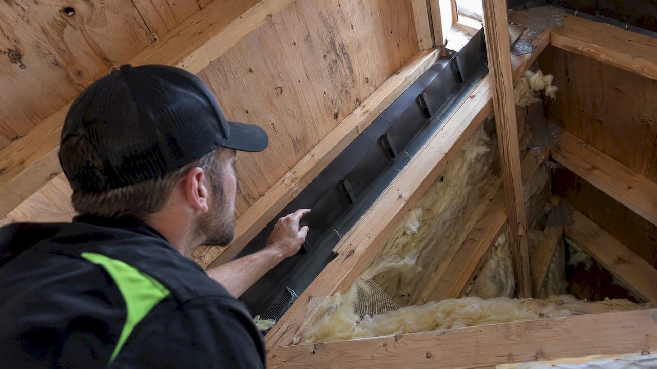 1/300 Rule for Cathedral Ceiling Ventilation: A Homeowner Checklist